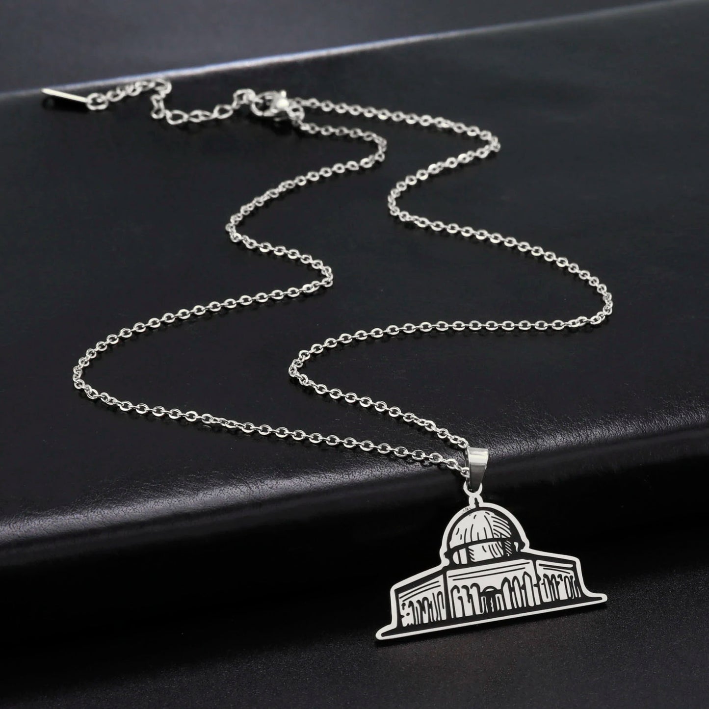 Vintage Islamic Dome of the Rock Mosque Jerusalem Pendant Women's Necklace Stainless Steel Jewelry